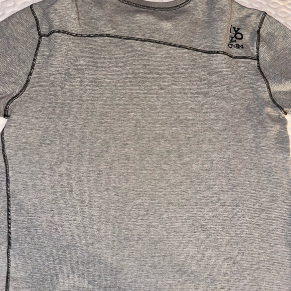 Volcom Thermal Long Sleeve Boys XL - Picture 3 of 6